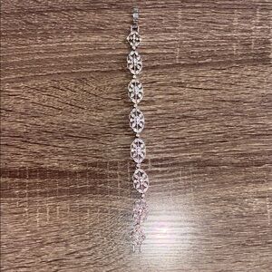 Vintage LC Signed Elegant Silver Bracelet with Floral Design